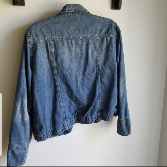 🧥DENIN JACKET WITH SWEATER LINING - Picture 3 of 7